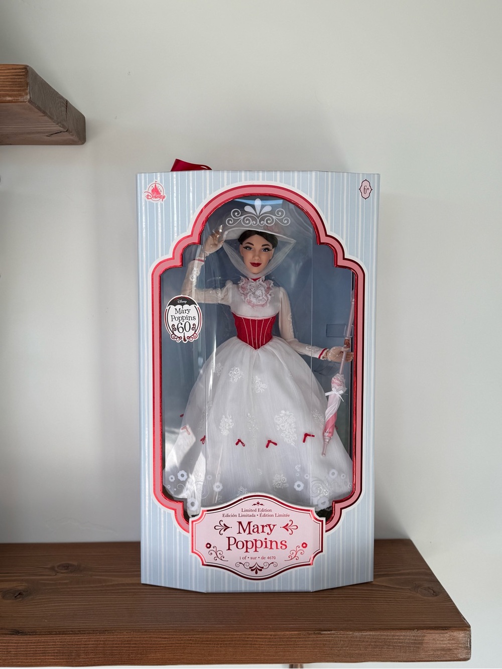 Disney  Mary Poppins 60th Anniversary Limited Edition Doll 17" - New In Box
